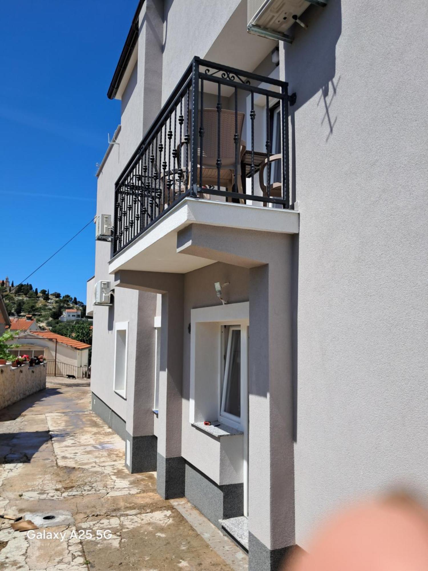 Apartments Tonci Tribalj Exterior foto